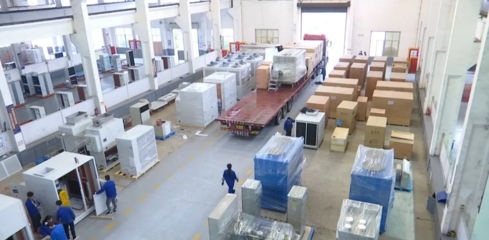 江蘇永升 為“大國(guó)糧倉(cāng)”貢獻(xiàn)泰興運(yùn)輸力量